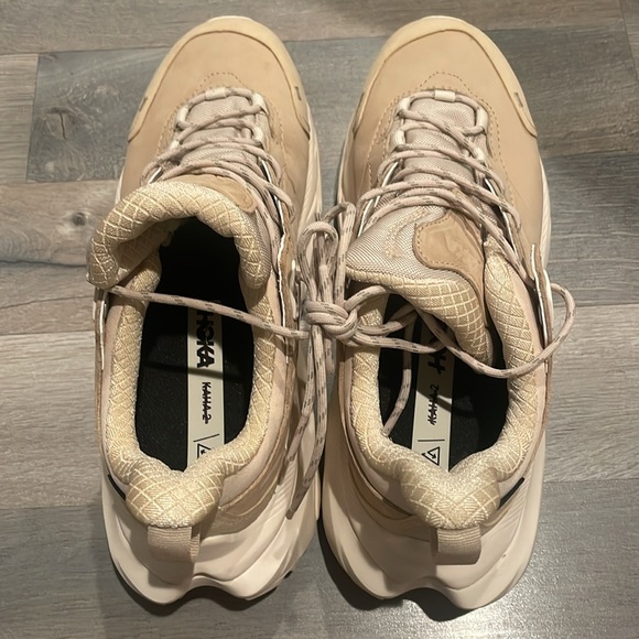 Hoka Women's Kaha 2 Low GTX Hiking Sneakers - Picture 8 of 16